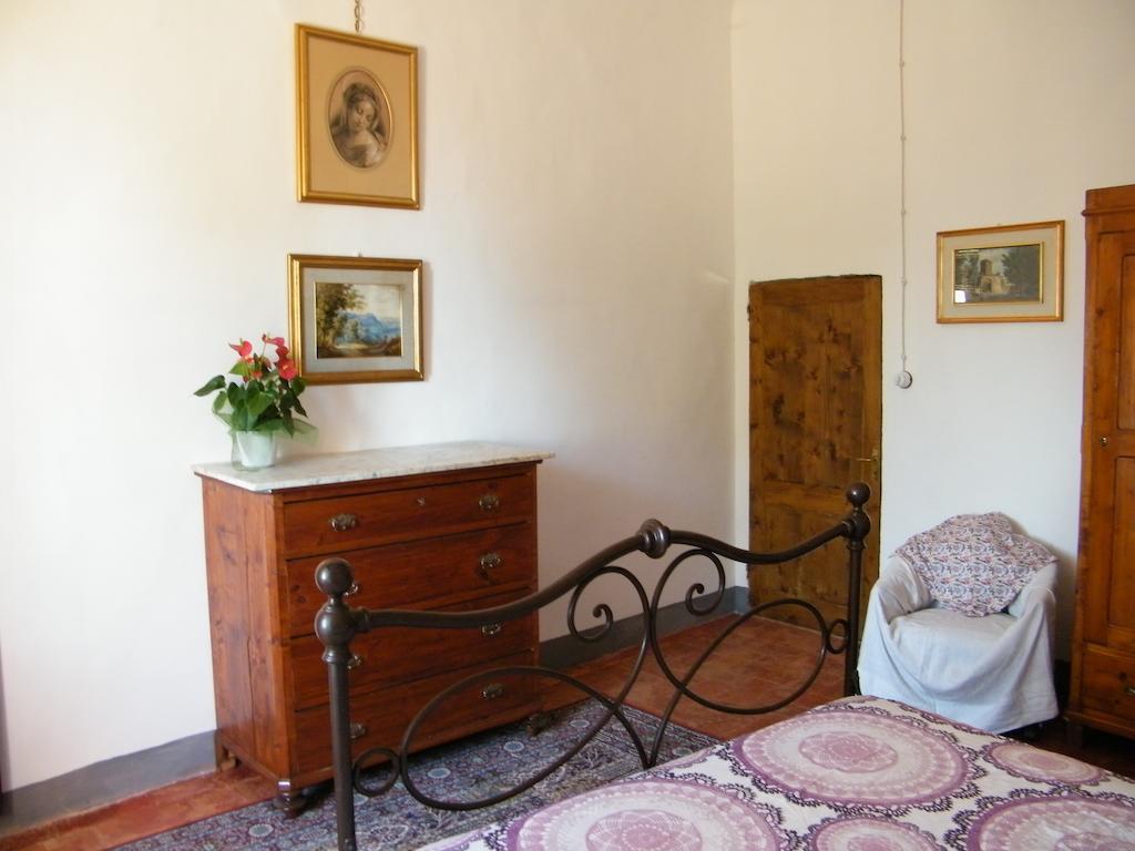 B&B Il Glicine Montefollonico Kültér fotó