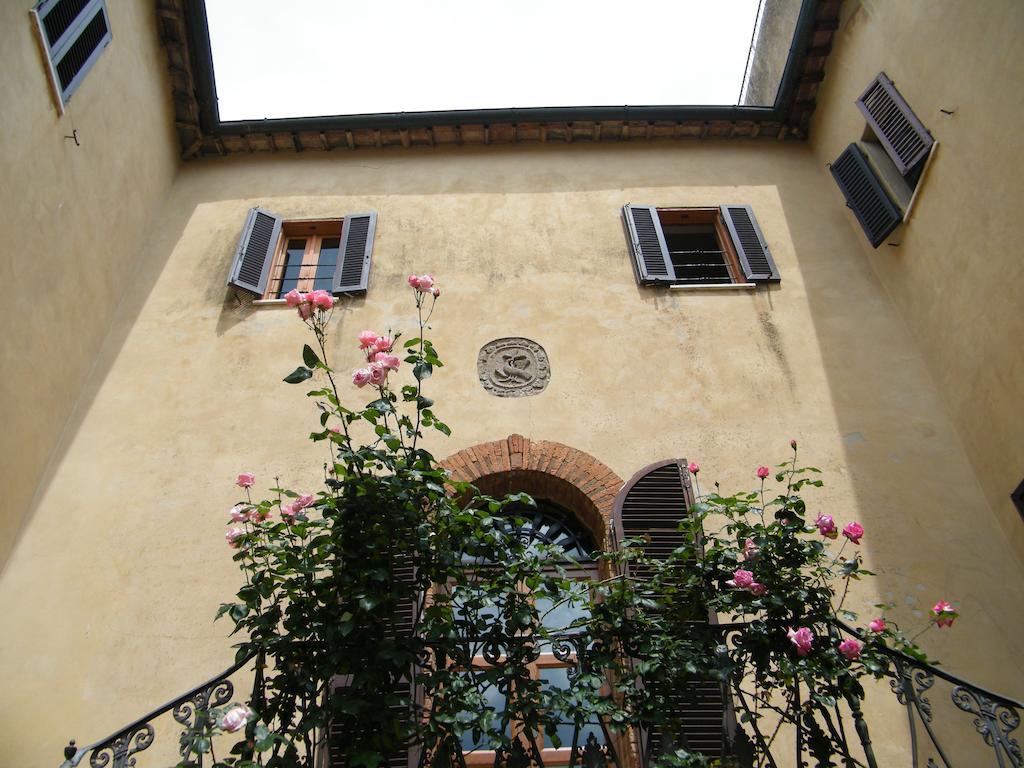 B&B Il Glicine Montefollonico Kültér fotó
